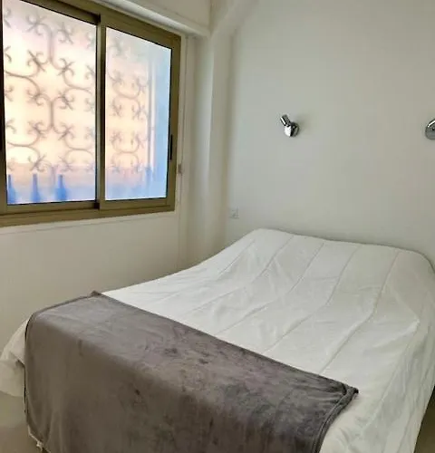 Face Rocamar 公寓 *